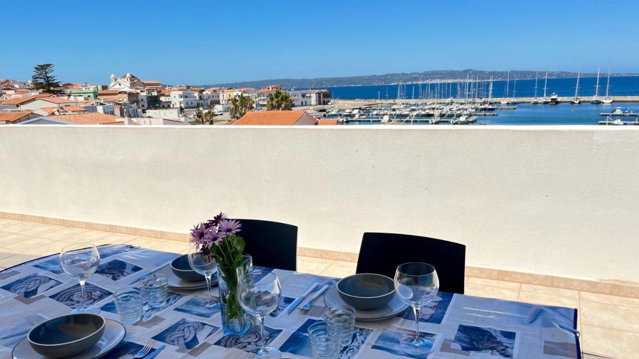 Attici Con Terrazzo Vista Mare Διαμέρισμα Calasetta Εξωτερικό φωτογραφία