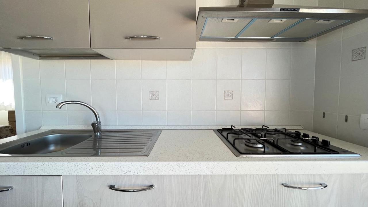 Attici Con Terrazzo Vista Mare Διαμέρισμα Calasetta Εξωτερικό φωτογραφία